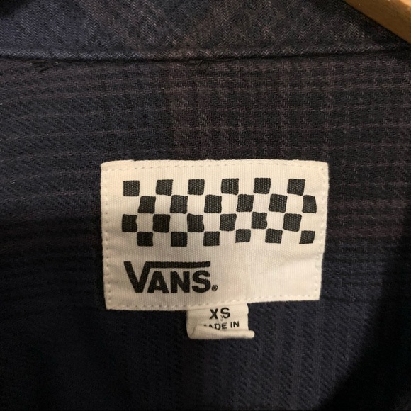 Vans | Plaid Flannel Button Up Shirt - Picture 12 of 12